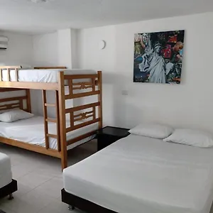 Cerca A La Playa Apartamento Santa Marta (Magdalena)